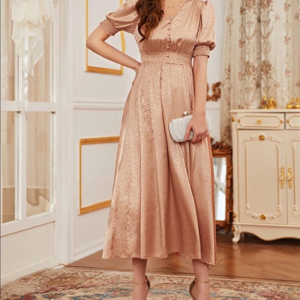 Satin long dress - Picture 3 of 6
